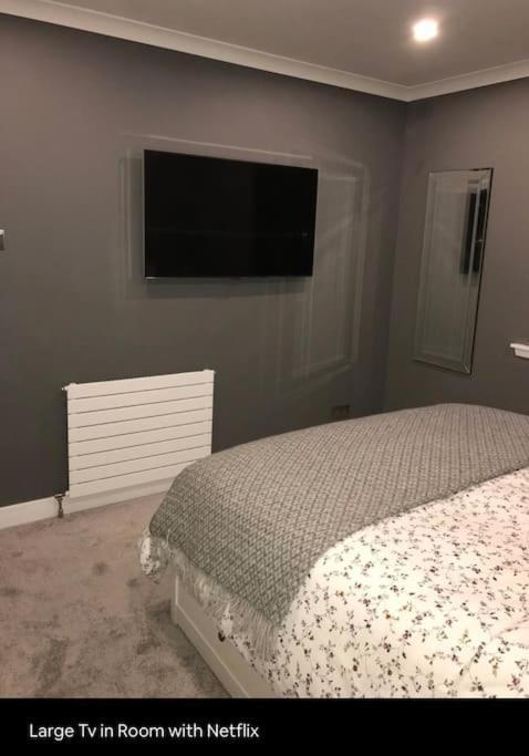 Holly Lodge - 2 X Kingsize Bedrooms With Private Entrance And Free Parking-New Shower Room Oban Eksteriør billede